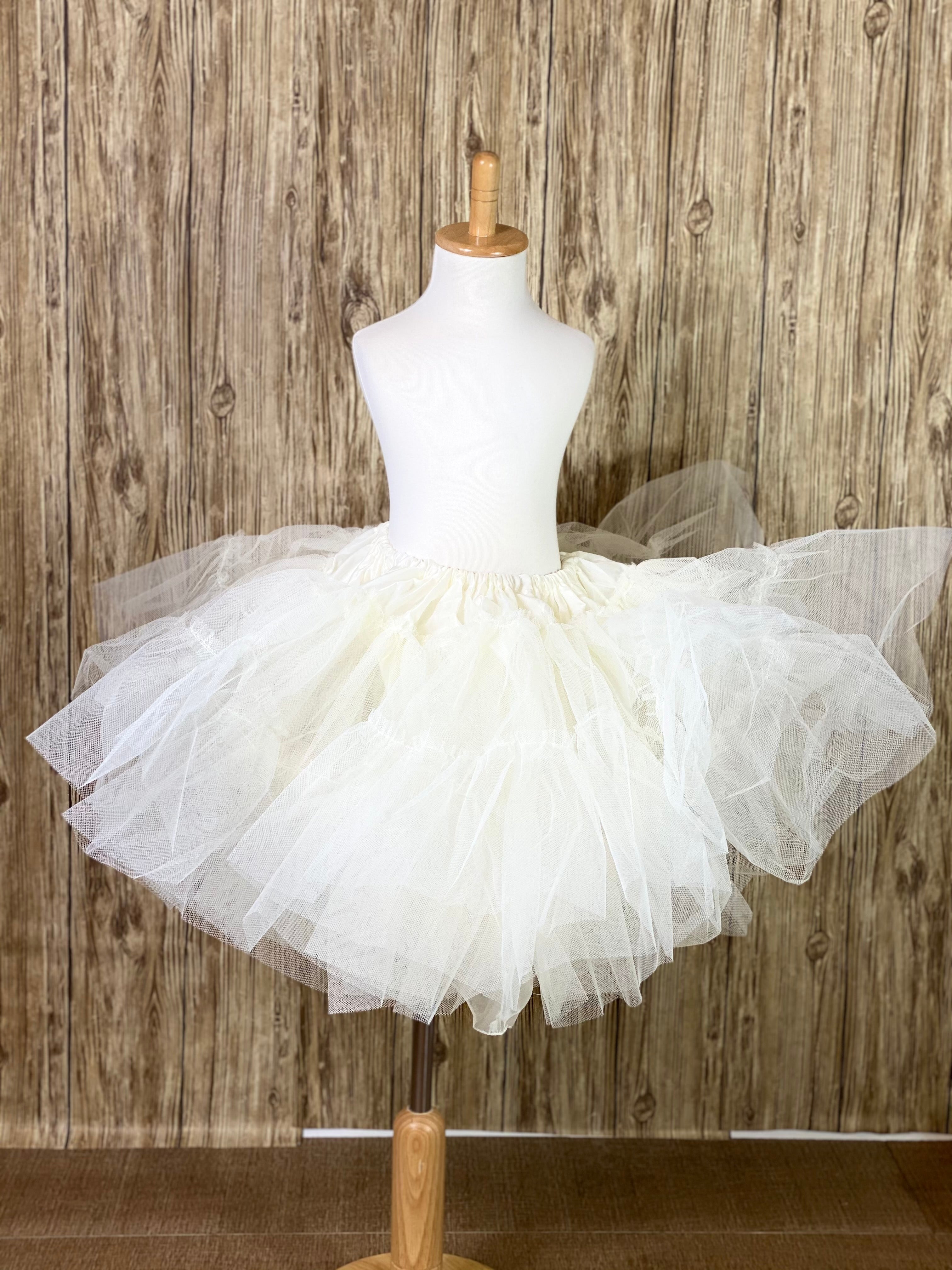 White fluffy tutu outlet skirt