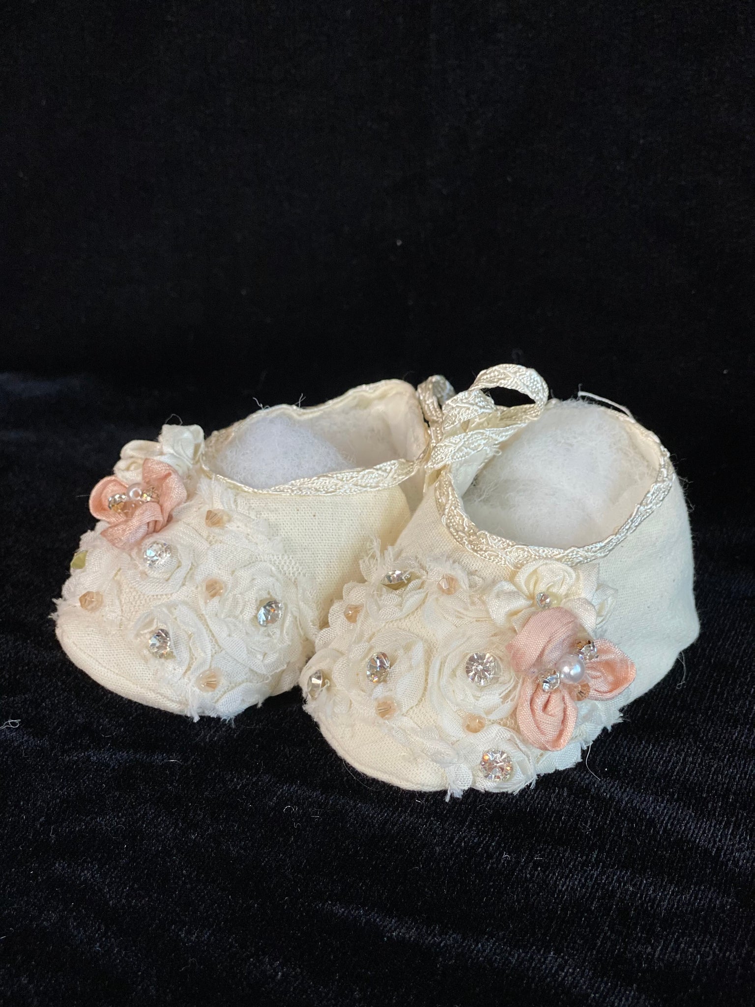 Elegant handmade English style ankle boots in ivory/white with embroidery, jewels, flowers, and lace. 