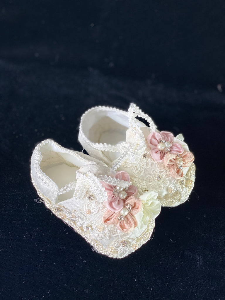 Elegant handmade ivory / white baby girl shoes with embroidery, lace, flowers, and jewels (pearls and crystals).